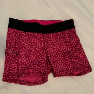 Lululemon spandex, pink cheetah print